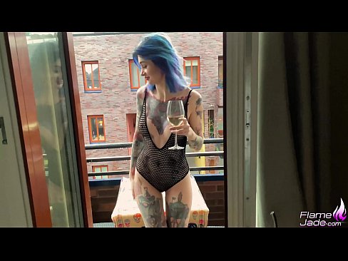 ❤️ Tremenda nena chupando dun trago e fodendo apaixonadamente baixo o ceo aberto Porno anal a nós gl.hentaivost.ru ❌